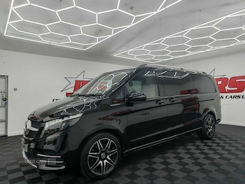 Used Mercedes-Benz V-Class 2024 for sale - 76240460: Photo 3