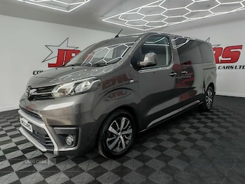 Used Toyota PROACE CITY Verso 2017 for sale - 75302463: Photo