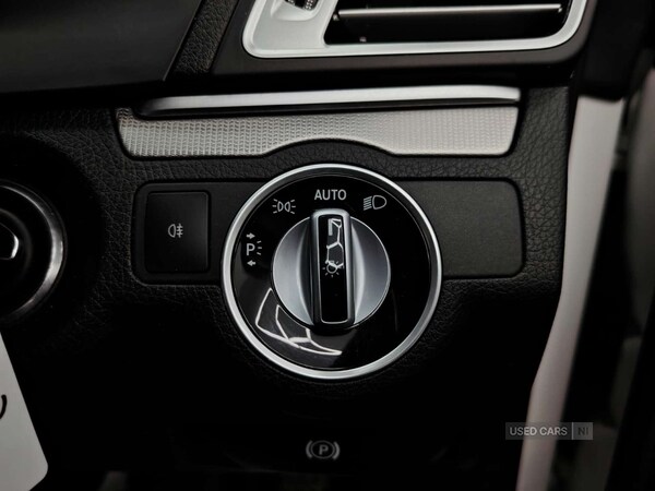 Used Mercedes-Benz E Class 2016 for sale - 76486181: Photo 40