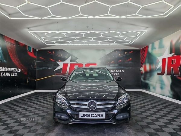 Used Mercedes-Benz C Class 2015 for sale - 78101868: Photo 2