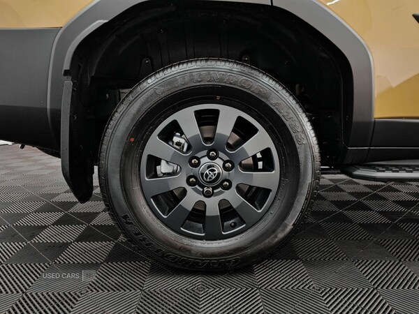 Used Toyota Land Cruiser 2024 for sale - 76997950: Photo 12