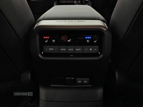 Used Toyota Land Cruiser 2024 for sale - 76997950: Photo 21