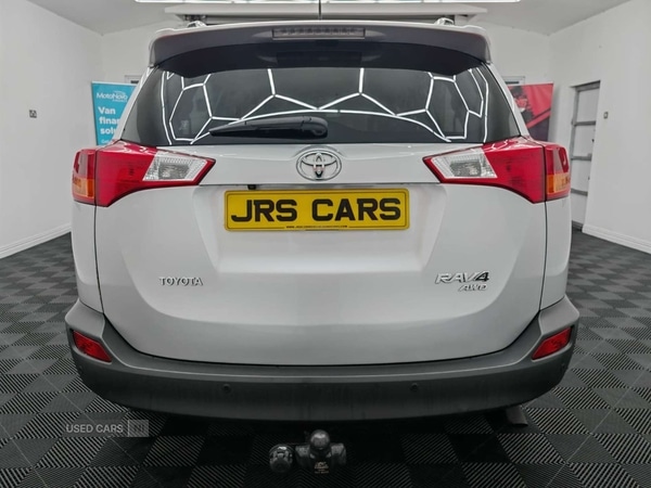 Used Toyota RAV4 2013 for sale - 76729324: Photo 5