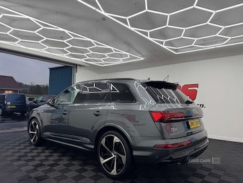 Used Audi Q7 2023 for sale - 76562781: Photo