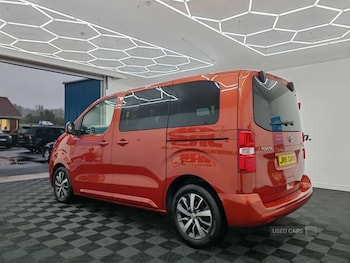Used Toyota PROACE CITY Verso 2019 for sale - 76201648: Photo