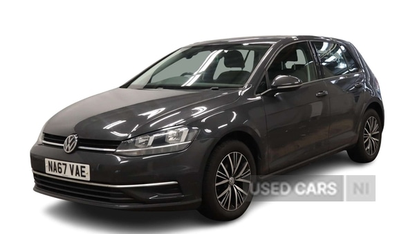 Used Volkswagen Golf 2017 for sale - 77898824: Photo 2