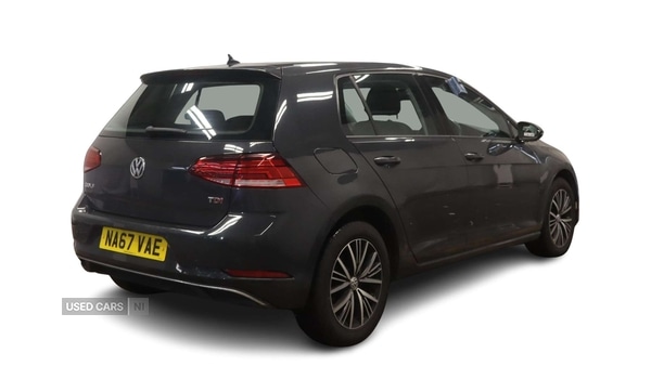 Used Volkswagen Golf 2017 for sale - 77898824: Photo 5