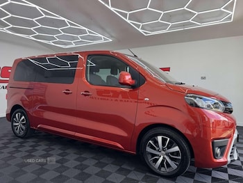 Used Toyota PROACE CITY Verso 2019 for sale - 75175666: Photo