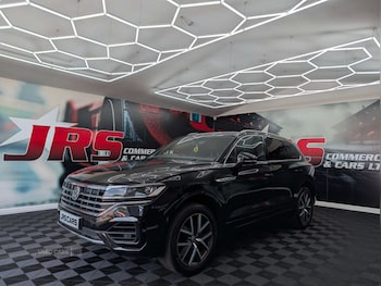 Used Volkswagen Touareg 2019 for sale - 78763623: Photo