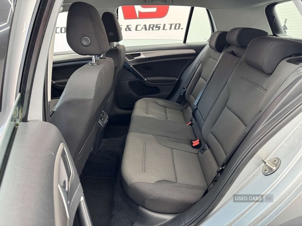 Used Volkswagen Golf 2015 for sale - 76500159: Photo 27