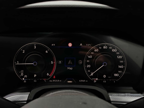 Used Volkswagen Touareg 2021 for sale - 76840028: Photo 32