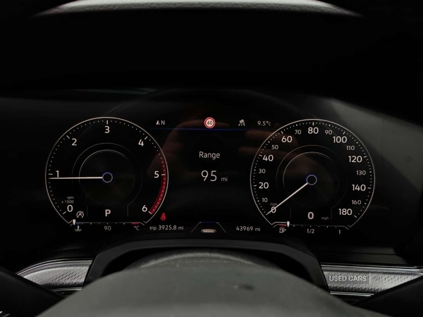 Used Volkswagen Touareg 2021 for sale - 76840028: Photo 33