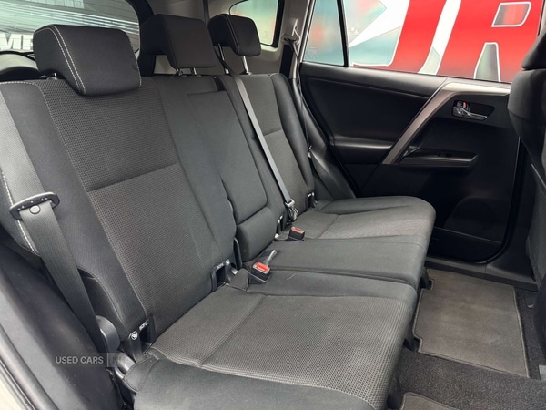 Used Toyota RAV4 2017 for sale - 77084599: Photo 24