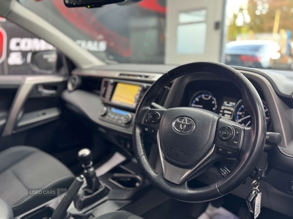 Used Toyota RAV4 2017 for sale - 77084599: Photo 8