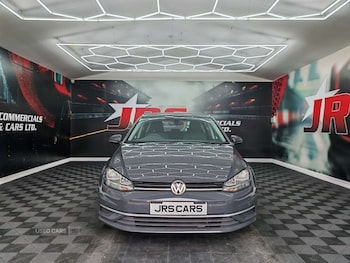 Used Volkswagen Golf 2017 for sale - 78262023: Photo