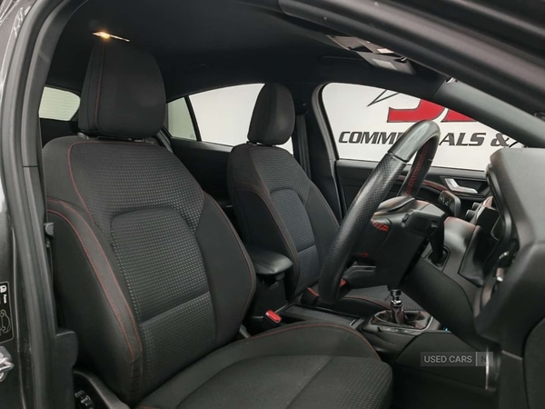 Used Ford Focus 2019 for sale - 76840207: Photo 12