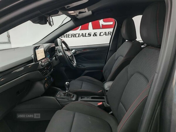 Used Ford Focus 2019 for sale - 76840207: Photo 19