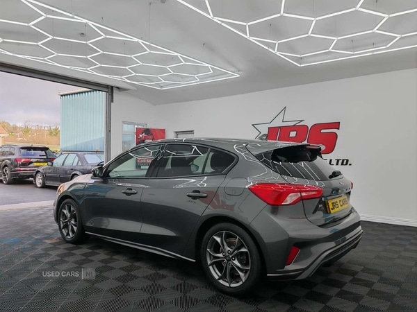 Used Ford Focus 2019 for sale - 76840207: Photo 4