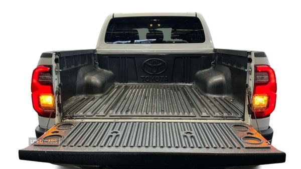 Used Toyota Hilux 2023 for sale - 77705828: Photo 7
