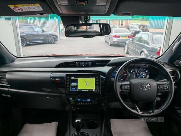 Used Toyota Hilux 2023 for sale - 75954411: Photo 24