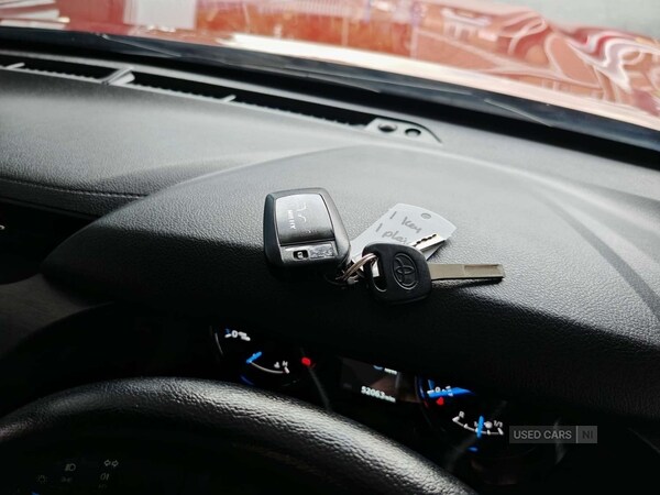 Used Toyota Hilux 2023 for sale - 75954411: Photo 43