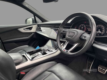 Used Audi Q7 2023 for sale - 76315507: Photo 3