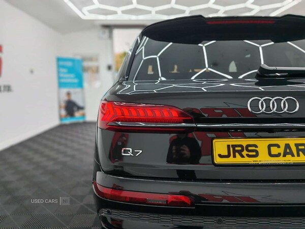 Used Audi Q7 2023 for sale - 76315507: Photo 9