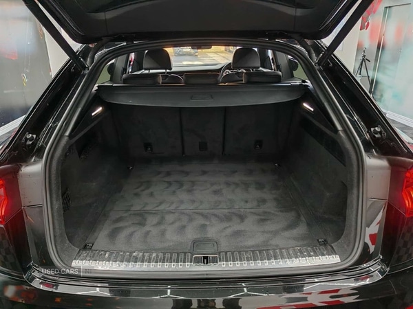 Used Audi Q8 2022 for sale - 77132130: Photo 48