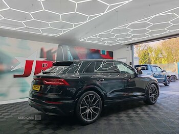 Used Audi Q8 2022 for sale - 77132130: Photo