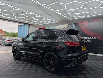 Used Volkswagen Touareg 2019 for sale - 79329125: Photo