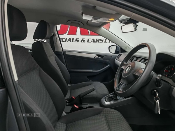 Used Volkswagen Jetta 2014 for sale - 76201652: Photo 2