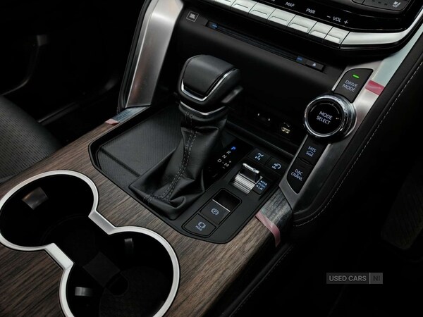 Used Toyota Land Cruiser 2025 for sale - 77315593: Photo 44