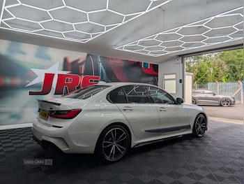 Used BMW 3 Series 2021 for sale - 79192471: Photo