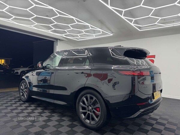 Used Land Rover Range Rover Sport 2023 for sale - 76840280: Photo 4