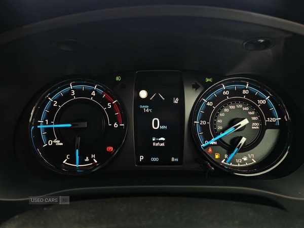 Used Toyota Hilux 2025 for sale - 76803121: Photo 28