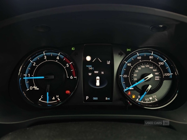 Used Toyota Hilux 2025 for sale - 76803121: Photo 29