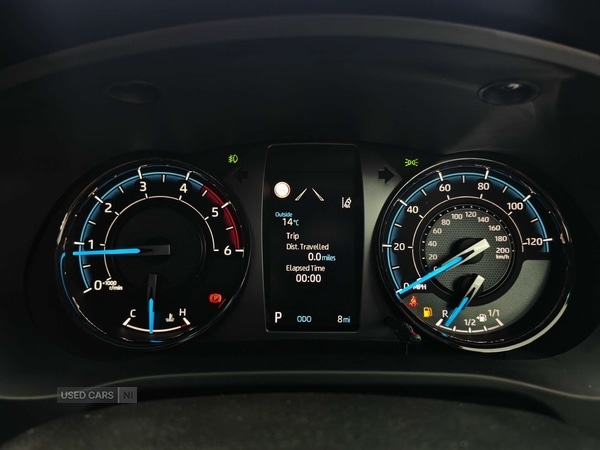 Used Toyota Hilux 2025 for sale - 76803121: Photo 30