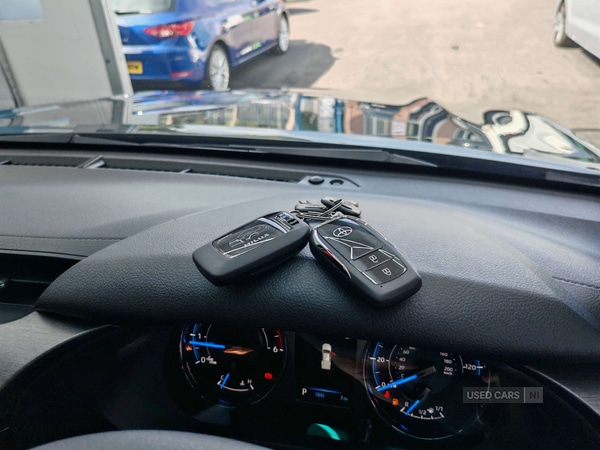 Used Toyota Hilux 2025 for sale - 76803121: Photo 47