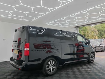 Used Toyota PROACE CITY Verso 2021 for sale - 75859114: Photo