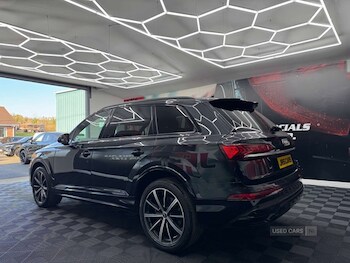 Used Audi Q7 2020 for sale - 78261960: Photo