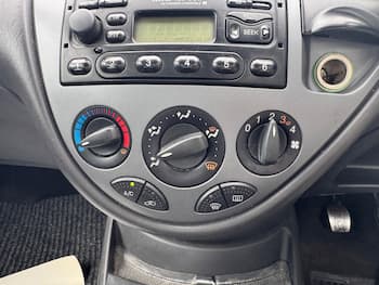 Used Ford Focus 2002 for sale - 79681139: Photo