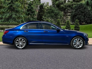 Used Mercedes-Benz C Class 2017 for sale - 79565127: Photo