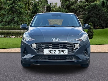 Used Hyundai i10 2022 for sale - 79613405: Photo