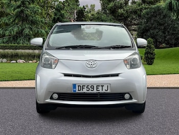 Used Toyota IQ 2010 for sale - 79565843: Photo