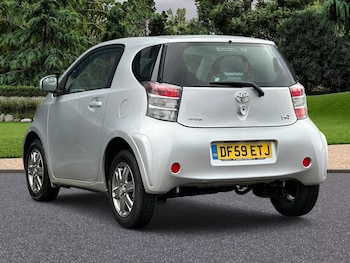 Used Toyota IQ 2010 for sale - 79565843: Photo