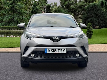 Used Toyota C-HR 2018 for sale - 79564846: Photo