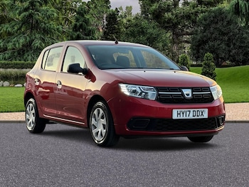 Used Dacia Sandero 2017 for sale - 79565073: Photo