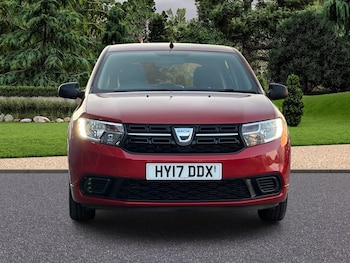 Used Dacia Sandero 2017 for sale - 79565073: Photo