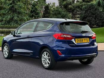 Used Ford Fiesta 2018 for sale - 79860902: Photo