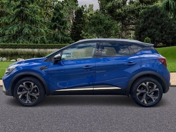 Used Renault Captur 2023 for sale - 79565503: Photo